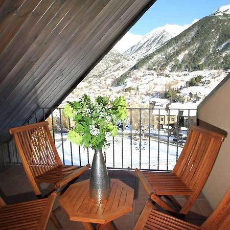 Aparthotel Sarrato Sallent De Gallego Luaran gambar