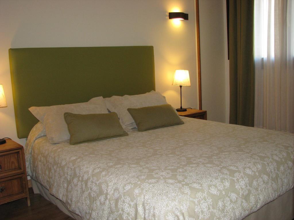 Aparthotel Sarrato Sallent De Gallego Luaran gambar